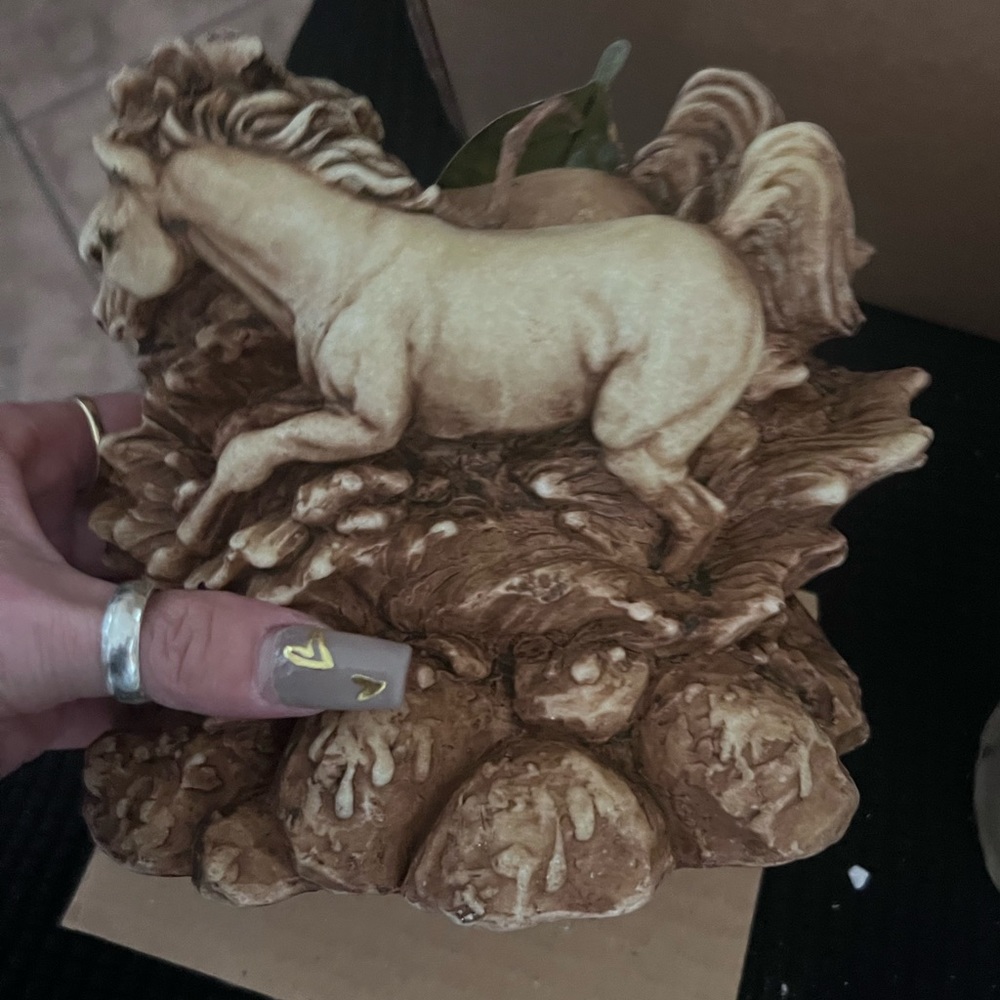 Dual Wild horses Candle